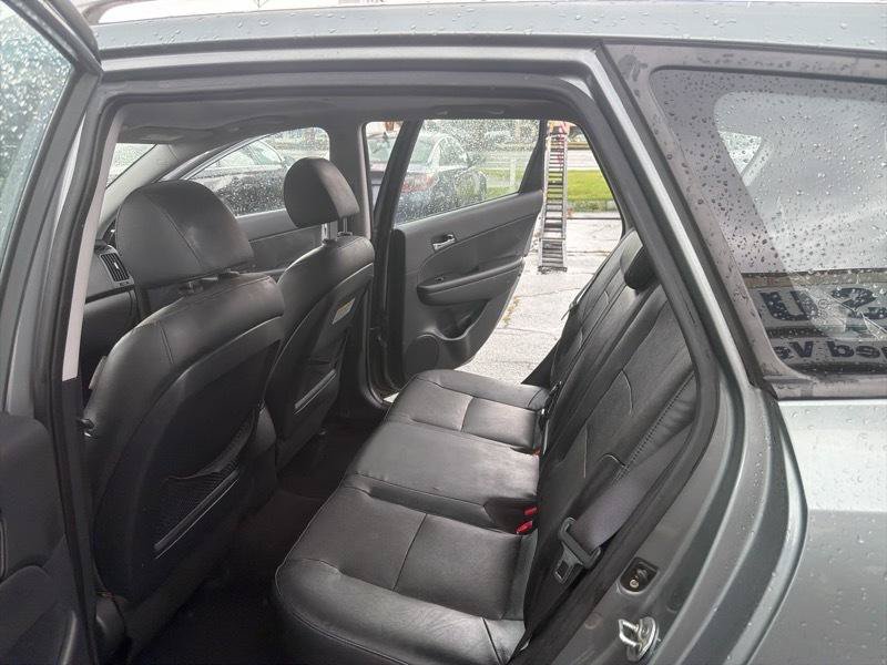 Used 2011 Hyundai Elantra FWD image 11