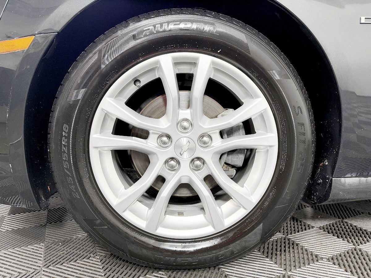 Used 2014 Chevrolet Camaro LS RWD image 21
