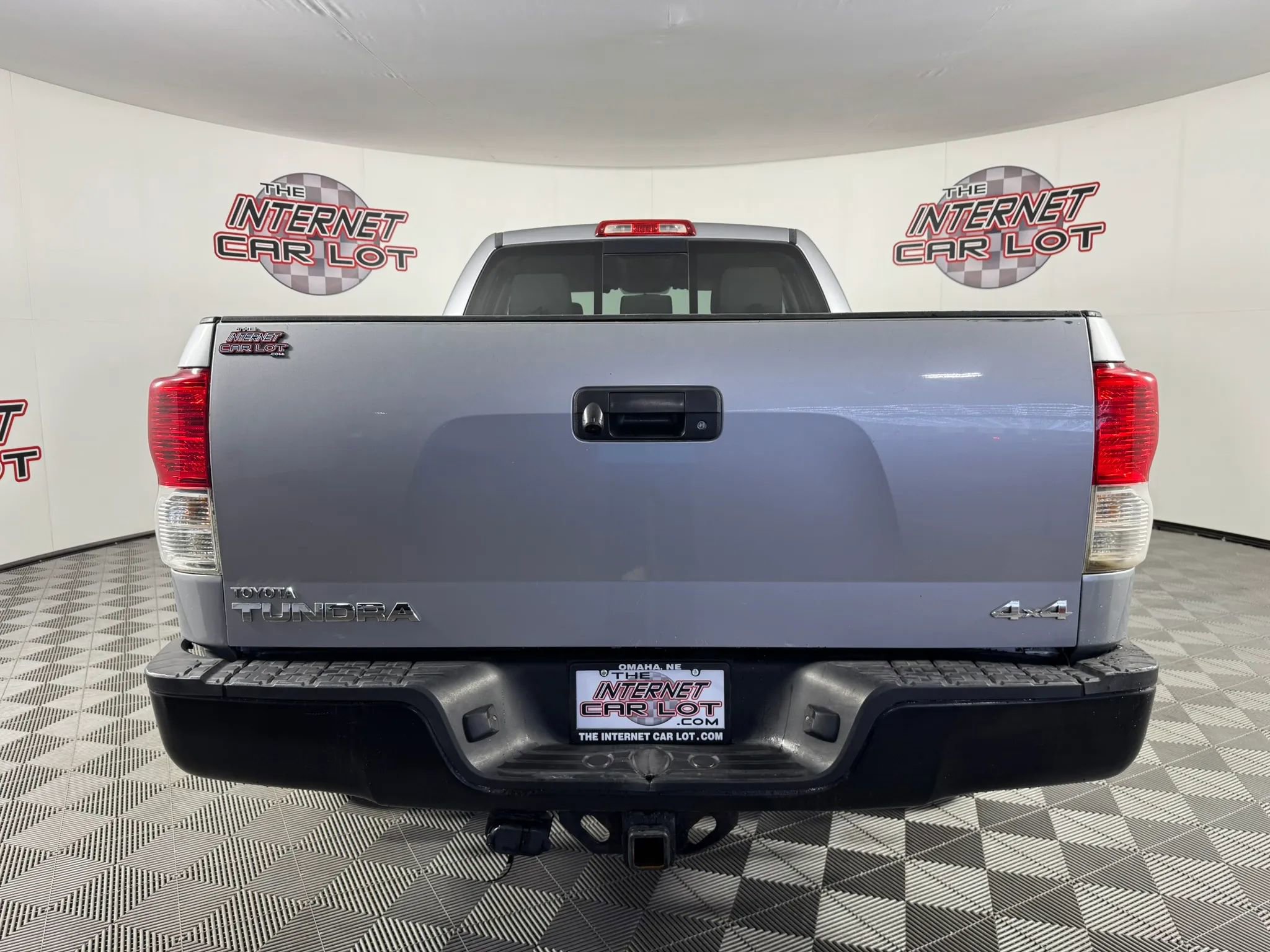 Used 2011 Toyota Tundra 4x4 Double Cab w/ TRD Off-Road Pkg image 6