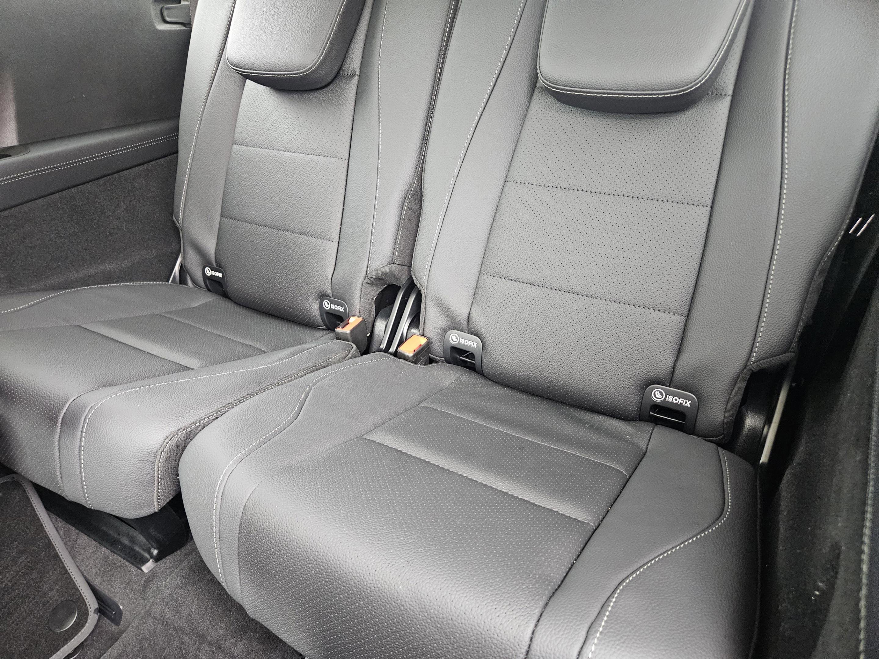 Certified 2026 Mercedes-Benz GLS 450 4MATIC image 23