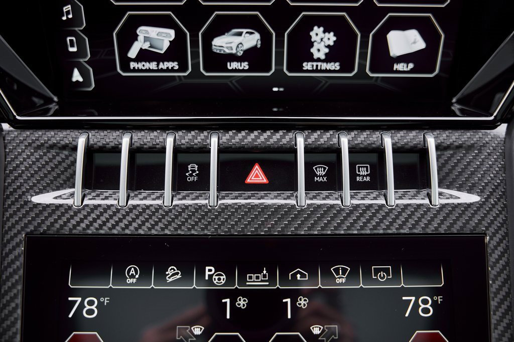 Used 2021 Lamborghini Urus image 74