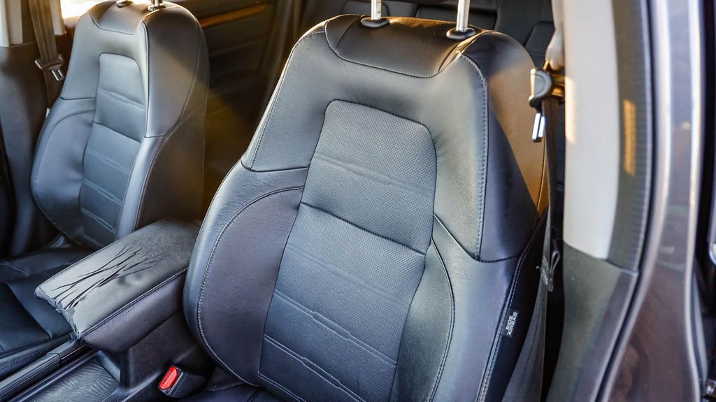 Used 2019 Honda CR-V EX-L image 26