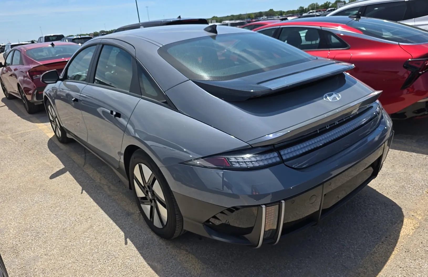 Used 2024 Hyundai Ioniq 6 SE RWD image 5