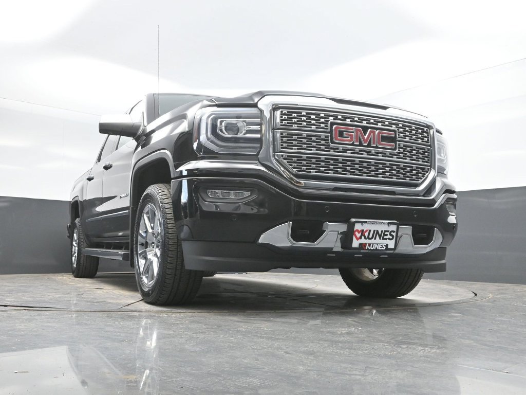 Used 2018 GMC Sierra 1500 Denali AWD/4WD image 33