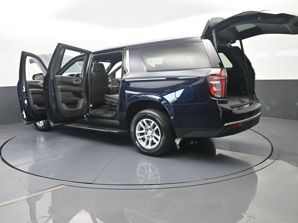 Used 2024 Chevrolet Suburban LT AWD/4WD image 77