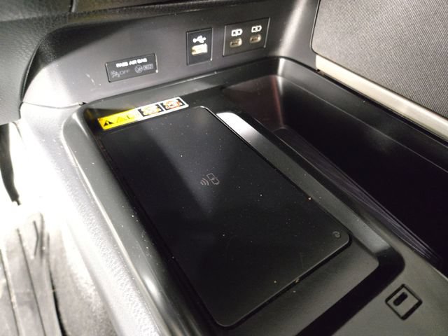 Used 2025 Toyota Camry LE FWD image 26