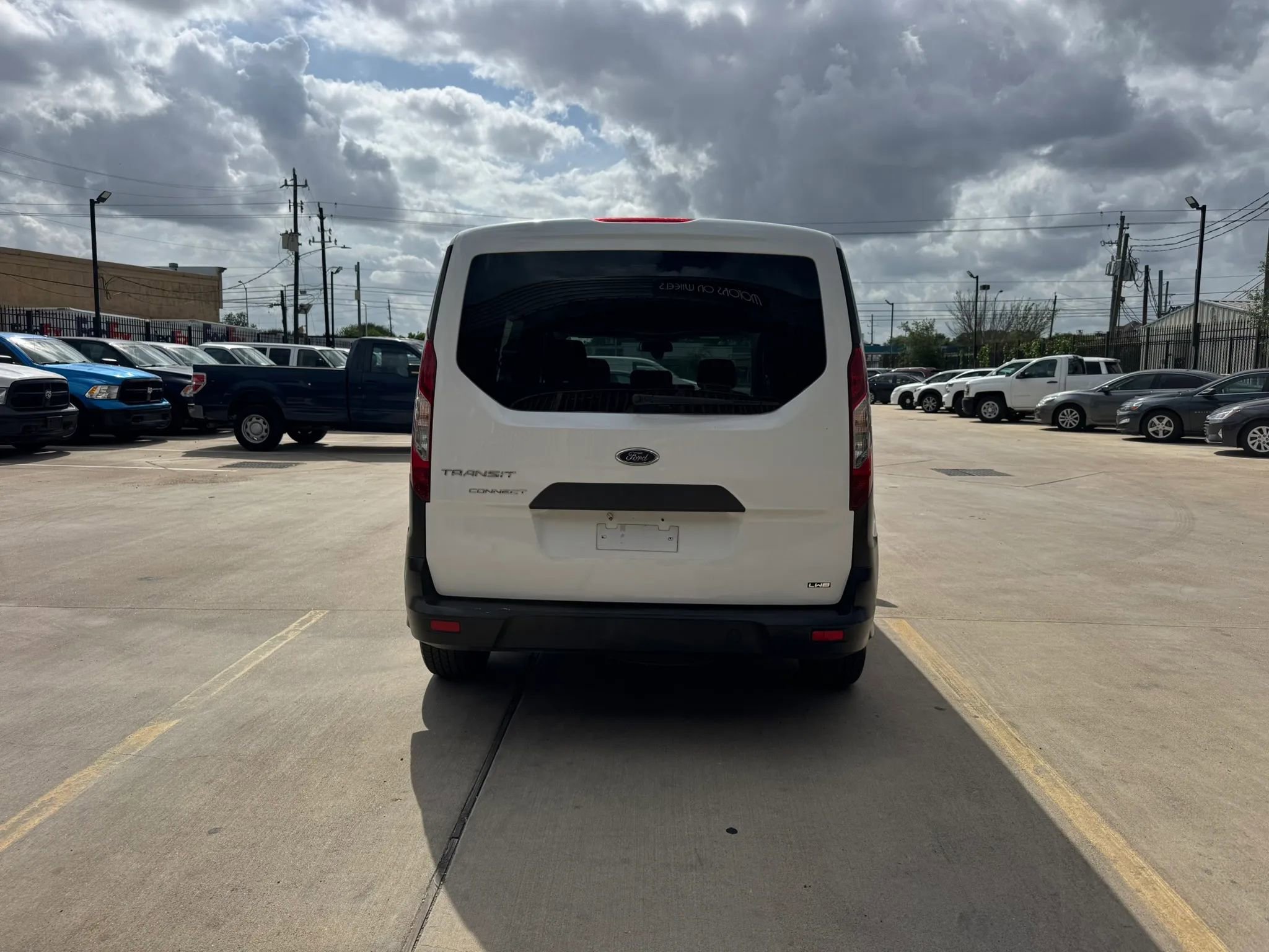 Used 2016 Ford Transit Connect XL FWD image 7