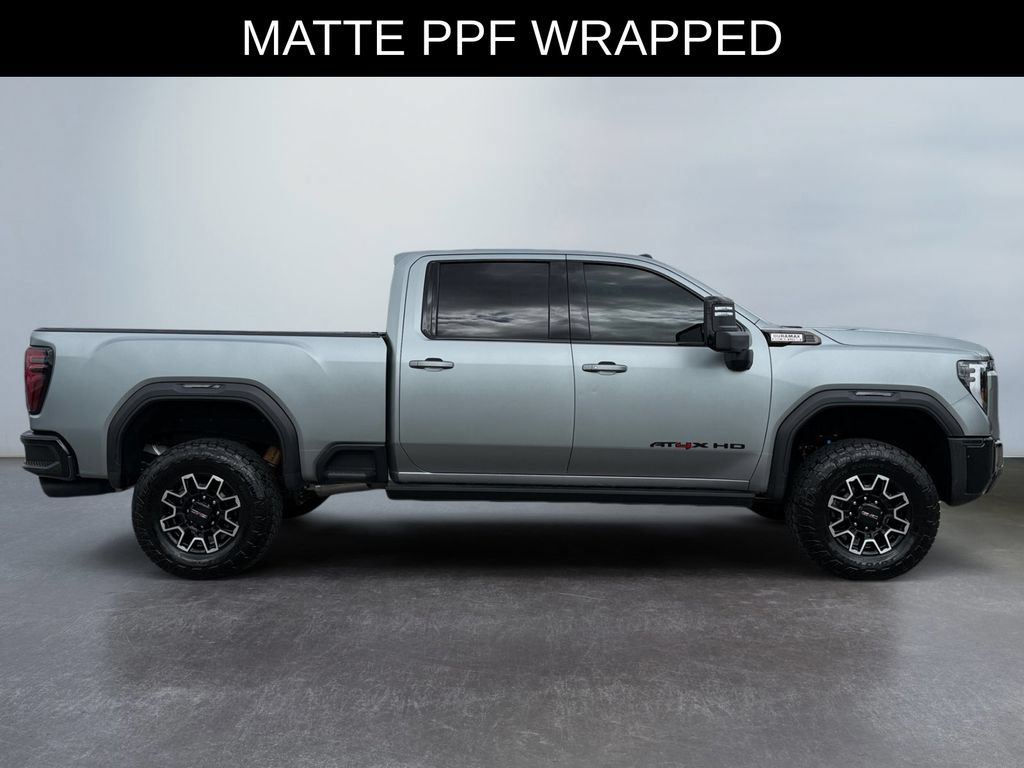 Used 2024 GMC Sierra 2500 AT4X AWD/4WD image 2