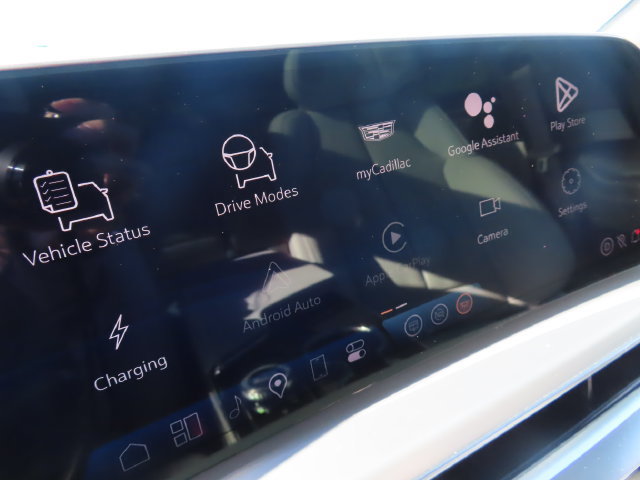 Used 2025 Cadillac Lyriq Luxury RWD image 20