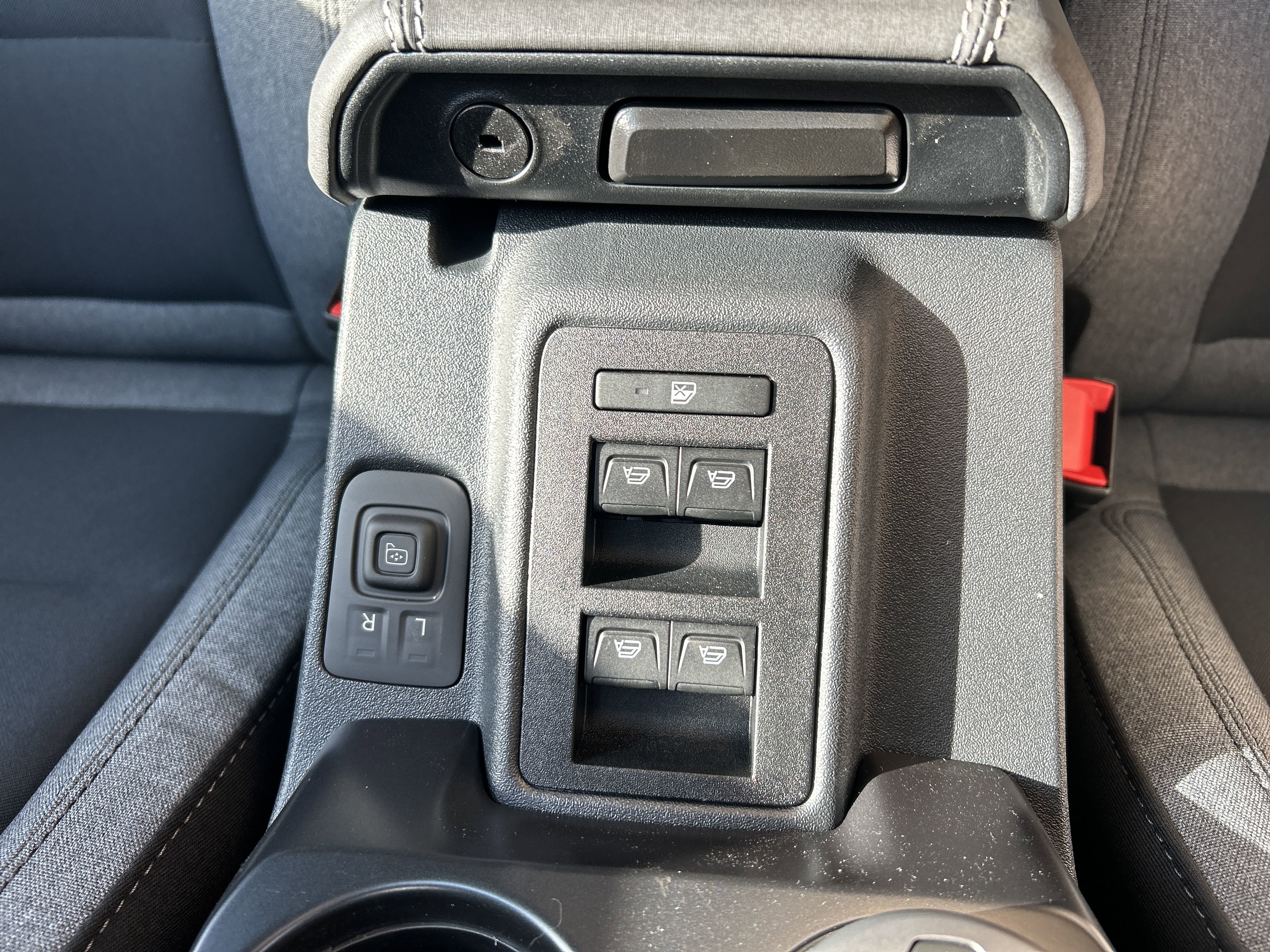 New 2025 Ford Bronco Big Bend image 31