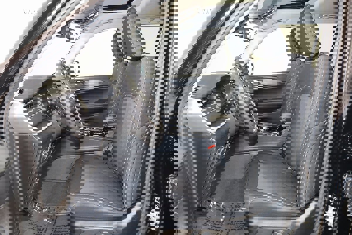 Used 2023 Jeep Grand Cherokee Laredo X image 10