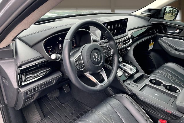 Used 2025 Acura MDX w/ Advance Package AWD/4WD image 13