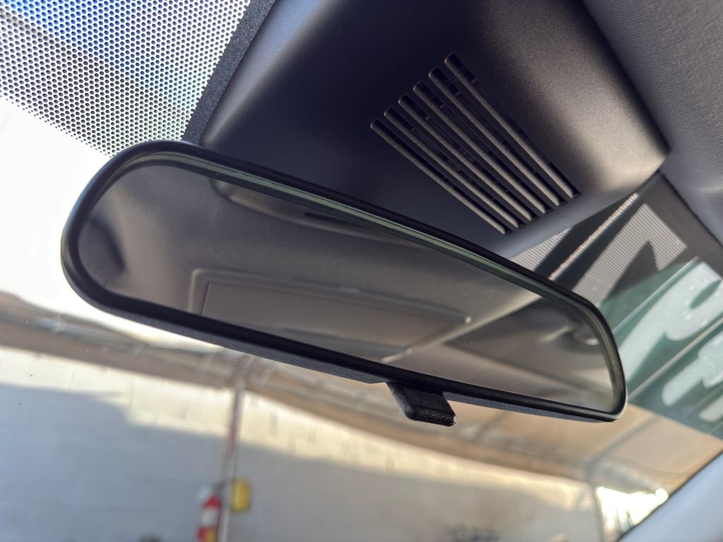 Used 2020 Nissan Sentra SV FWD image 29