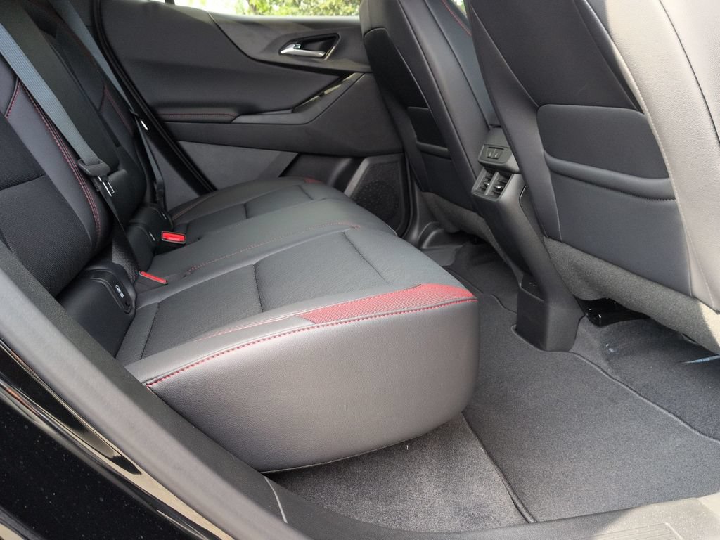 New 2027 Chevrolet Equinox RS w/ Safety and Technology Package AWD/4WD image 23
