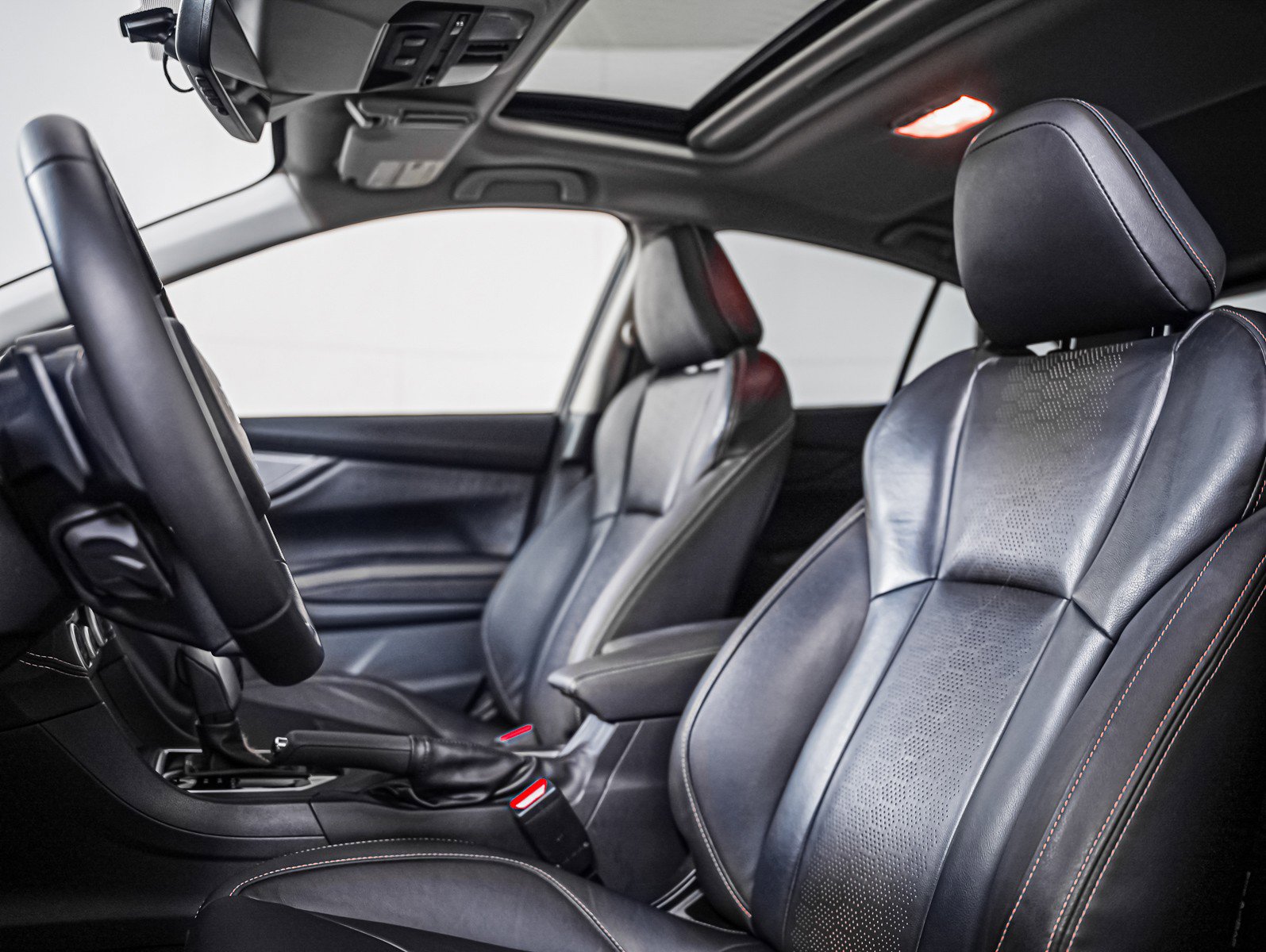 Used 2023 Subaru Crosstrek 2.5i Limited AWD/4WD image 8