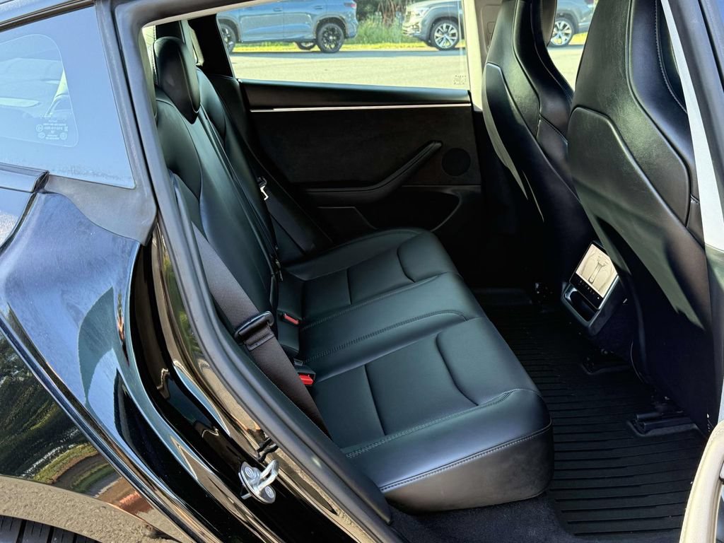 Used 2024 Tesla Model 3 Performance AWD/4WD image 14