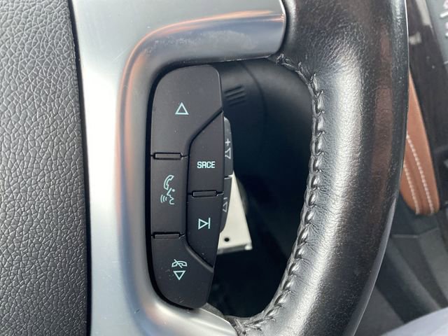 Used 2017 Chevrolet Traverse LT image 26