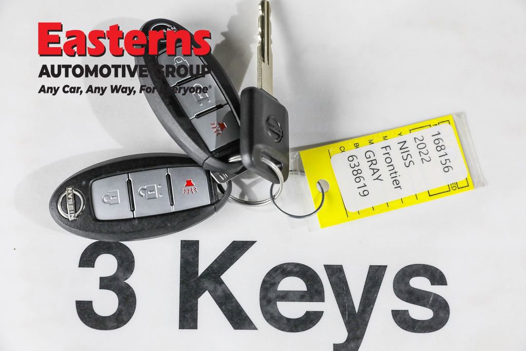 Used 2022 Nissan Frontier S image 23