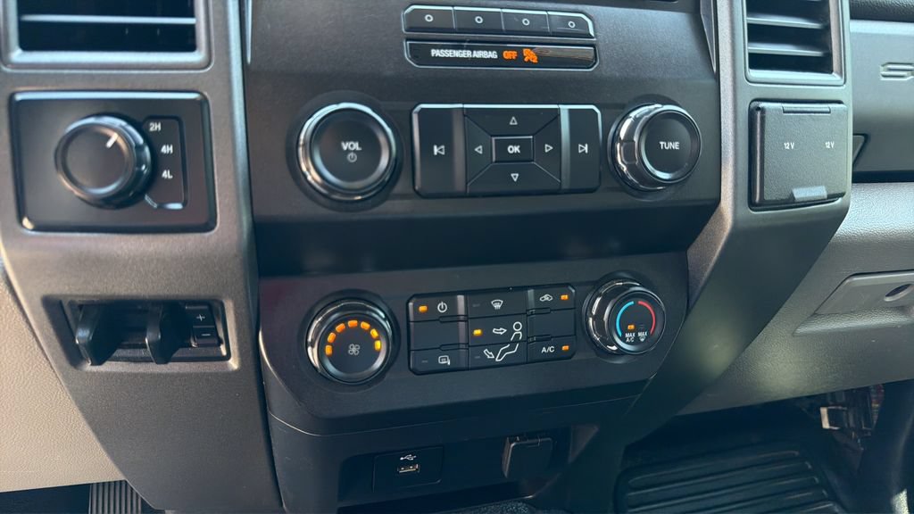Used 2019 Ford F350 XL w/ Power Equipment Group AWD/4WD image 18