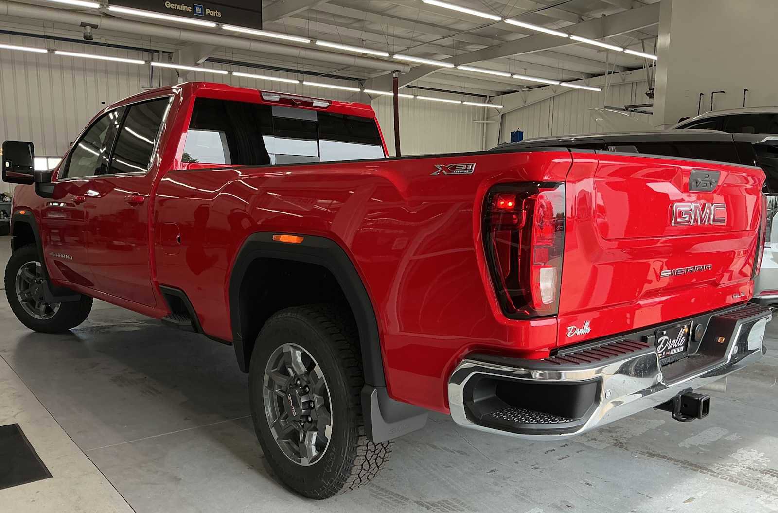 New 2026 GMC Sierra 3500 SLE w/ SLE Value Package image 5