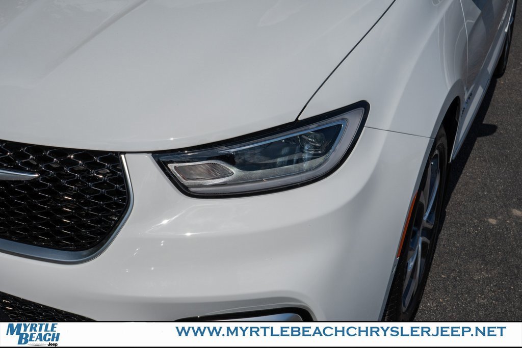 New 2026 Chrysler Pacifica Pinnacle image 10