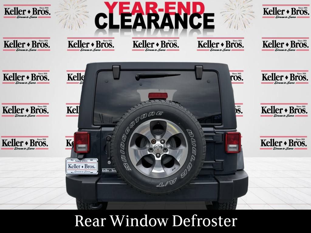Used 2016 Jeep Wrangler Unlimited Sahara w/ Connectivity Group image 5