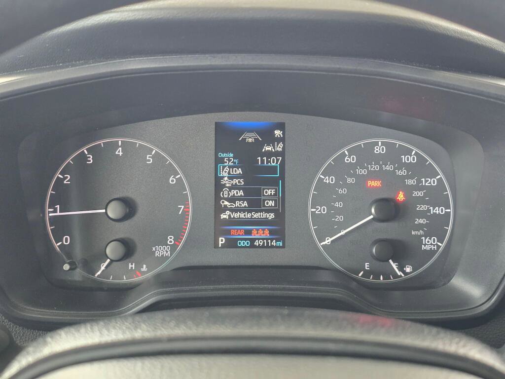 Used 2024 Toyota Corolla LE FWD image 27