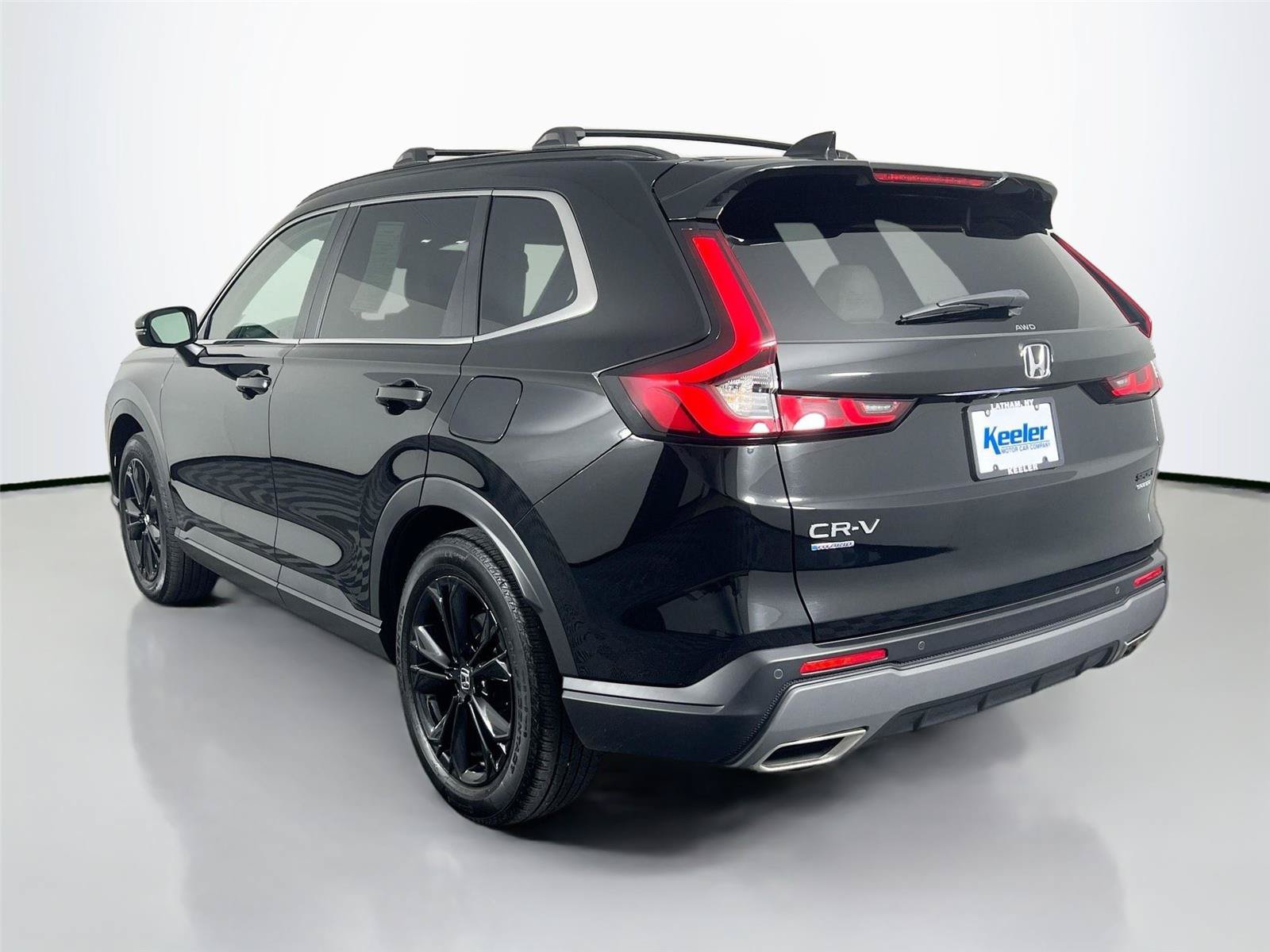 Used 2025 Honda CR-V Sport Touring image 4