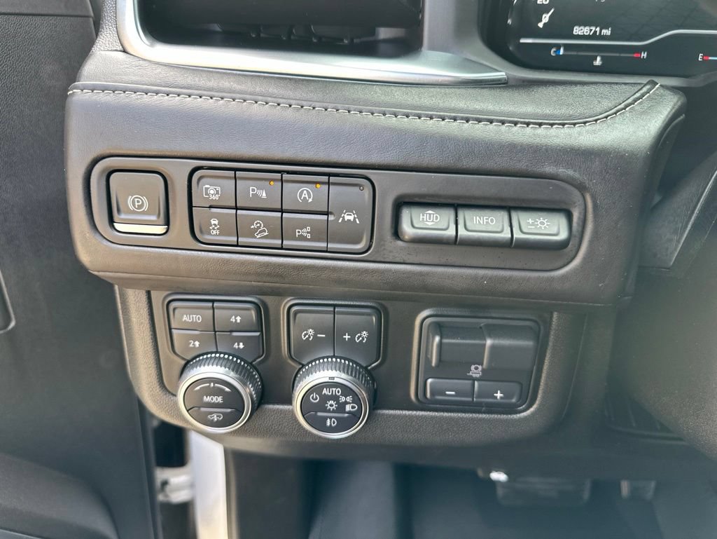 Certified 2023 GMC Yukon XL Denali Ultimate AWD/4WD image 13