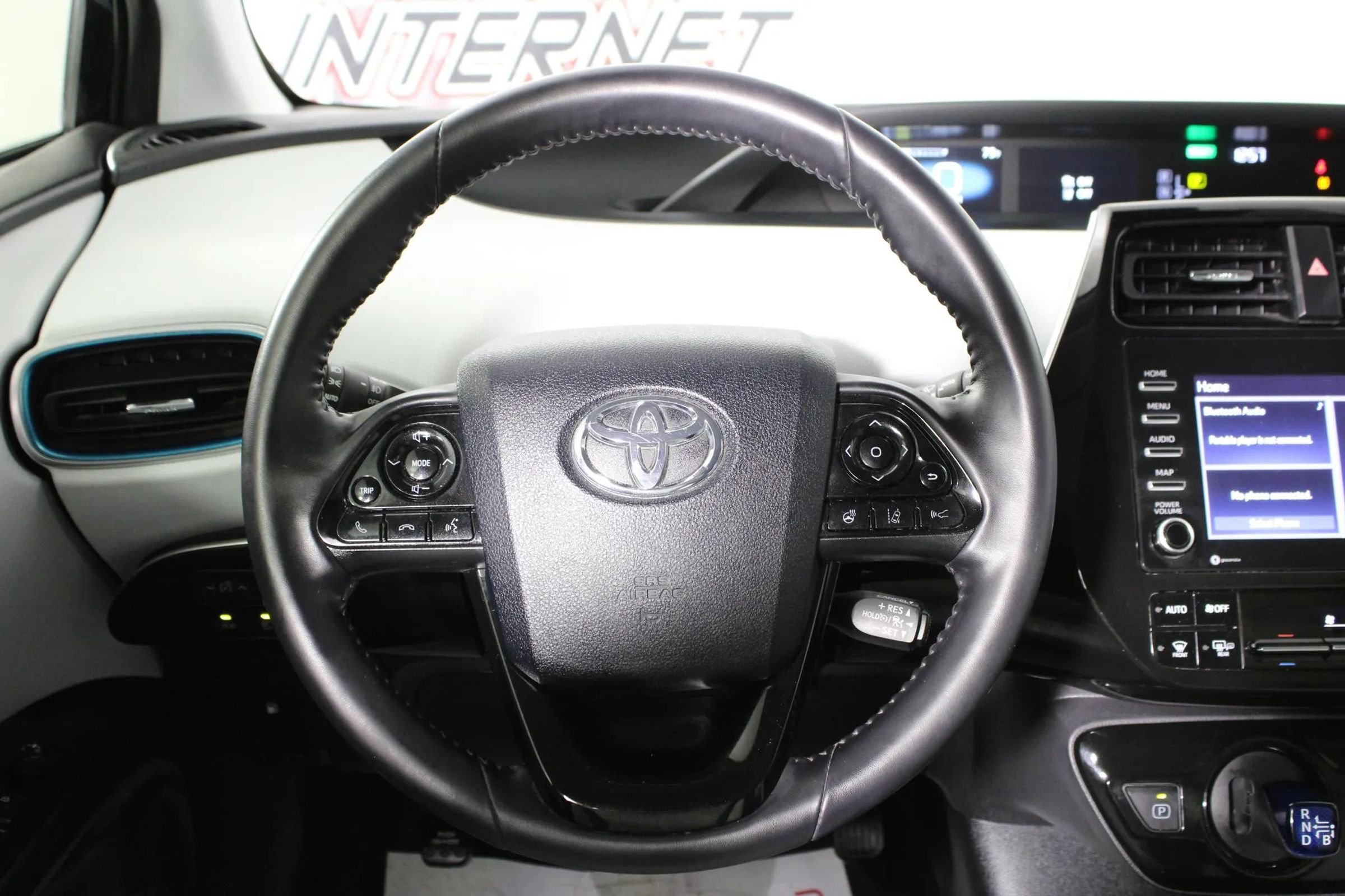 Used 2022 Toyota Prius XLE w/ Advanced Technology Package AWD/4WD image 13