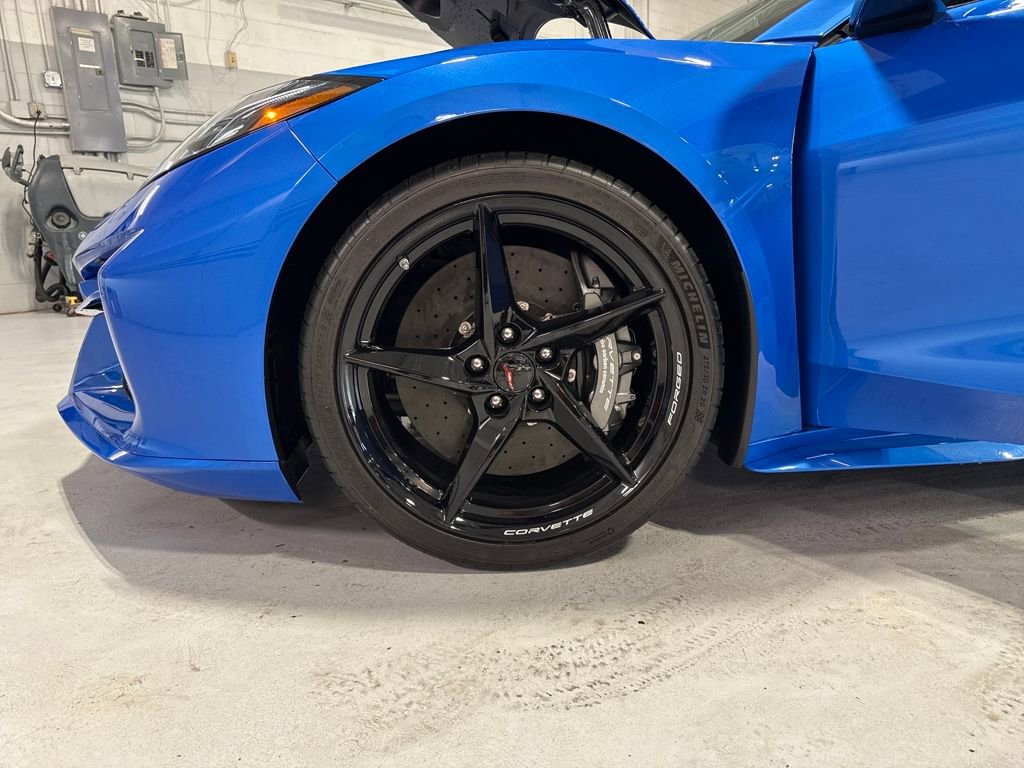 New 2026 Chevrolet Corvette E-Ray image 28