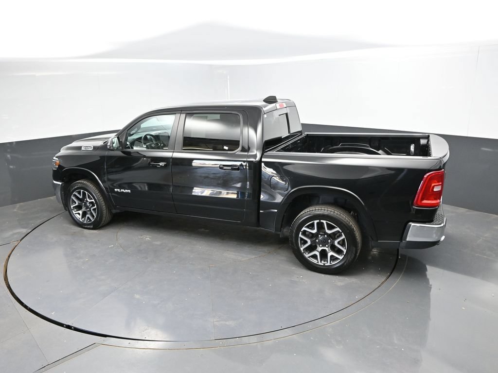 Used 2025 RAM 1500 Laramie AWD/4WD image 31