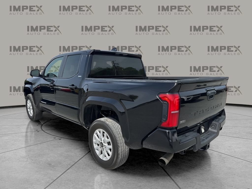 Used 2024 Toyota Tacoma SR5 RWD image 3