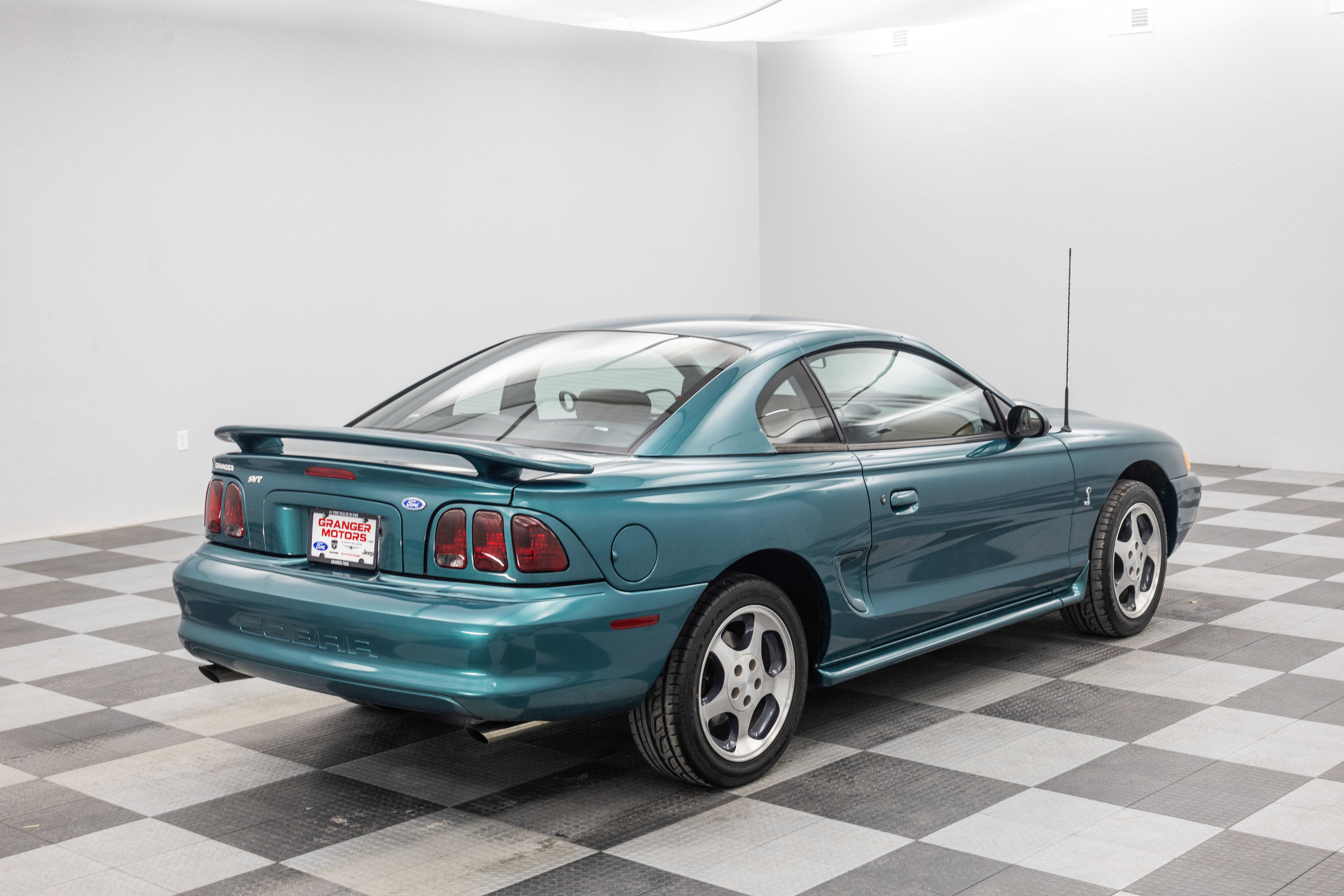 Used 1997 Ford Mustang Cobra RWD image 9