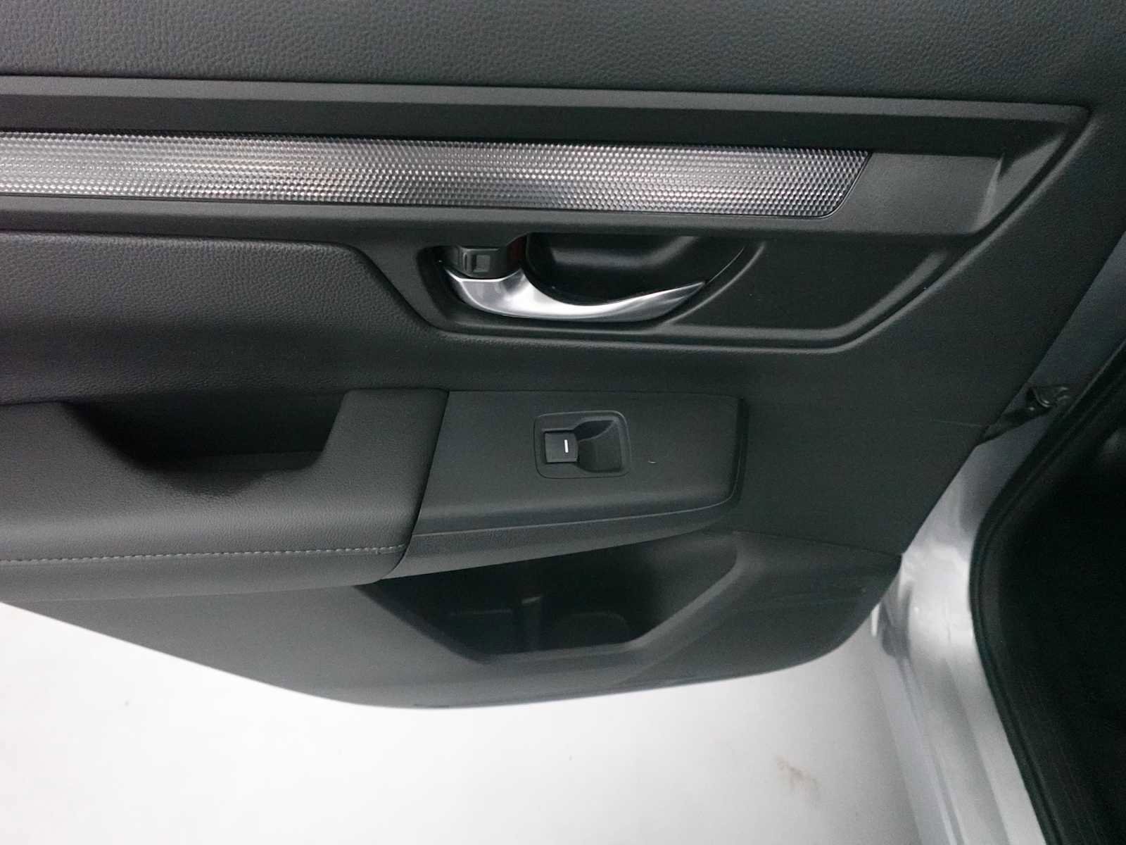 Used 2024 Honda CR-V LX image 24