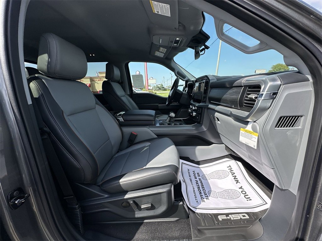 New 2025 Ford F150 Lariat w/ Equipment Group 501A Mid image 24