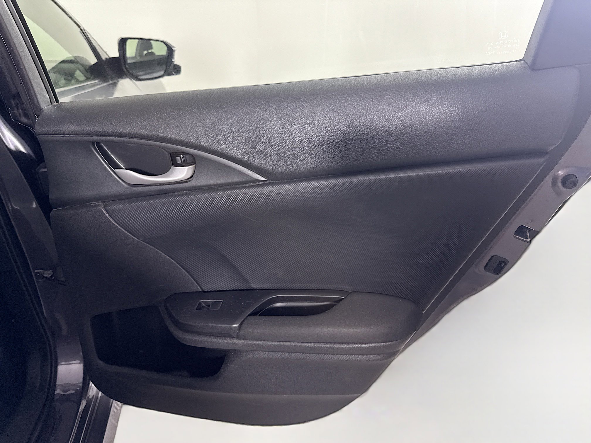 Used 2018 Honda Civic EX-T image 28