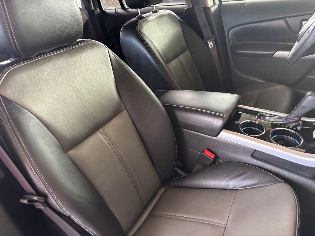 Used 2013 Ford Edge Sport w/ Driver Entry Pkg FWD image 39