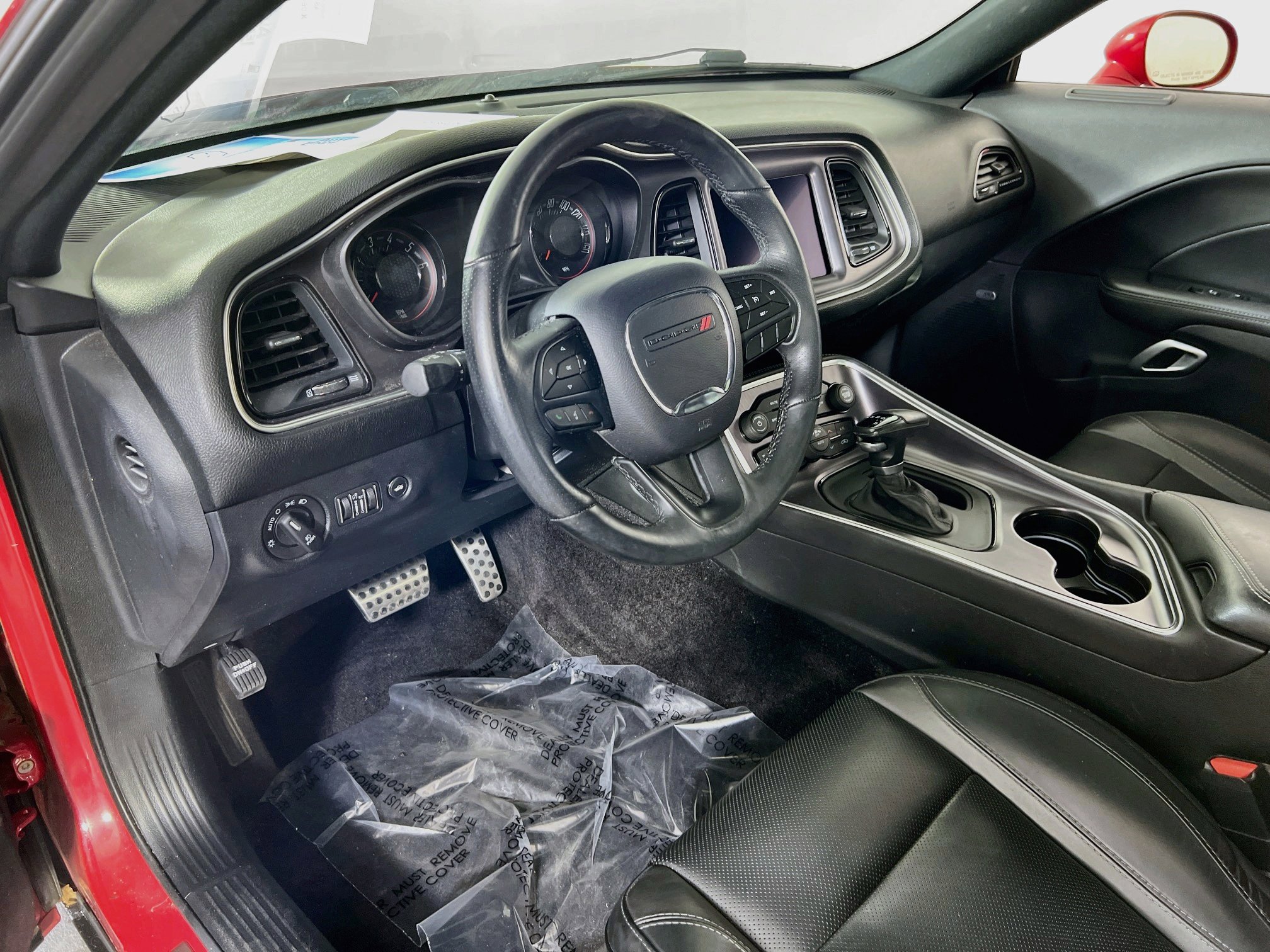 Used 2018 Dodge Challenger SXT Plus image 9