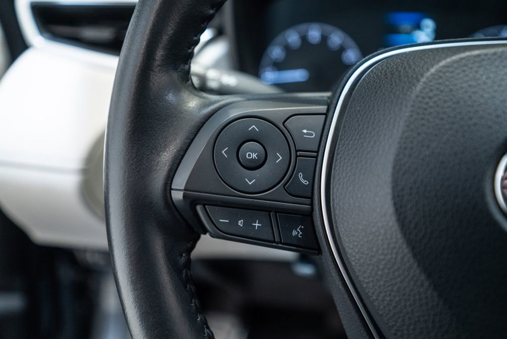 Certified 2023 Toyota Corolla Cross LE image 19