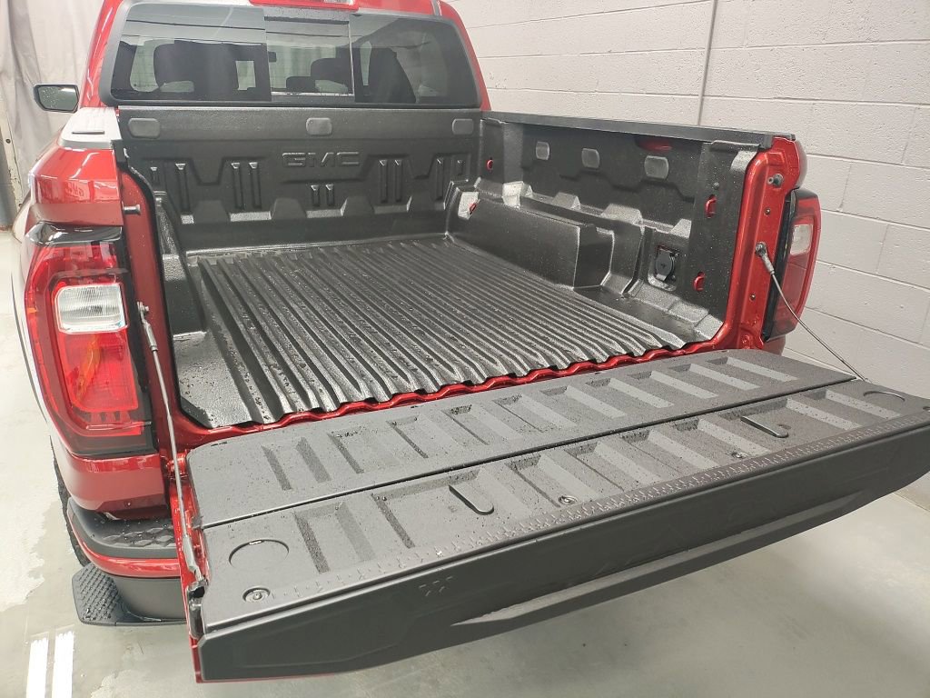 New 2026 GMC Canyon Elevation w/ Convenience Package image 21