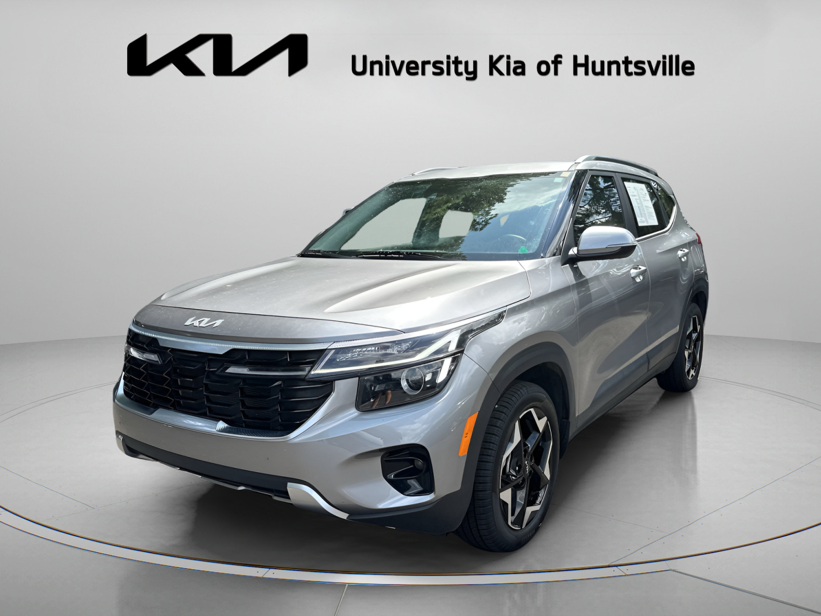 Used 2025 Kia Seltos S FWD image 4