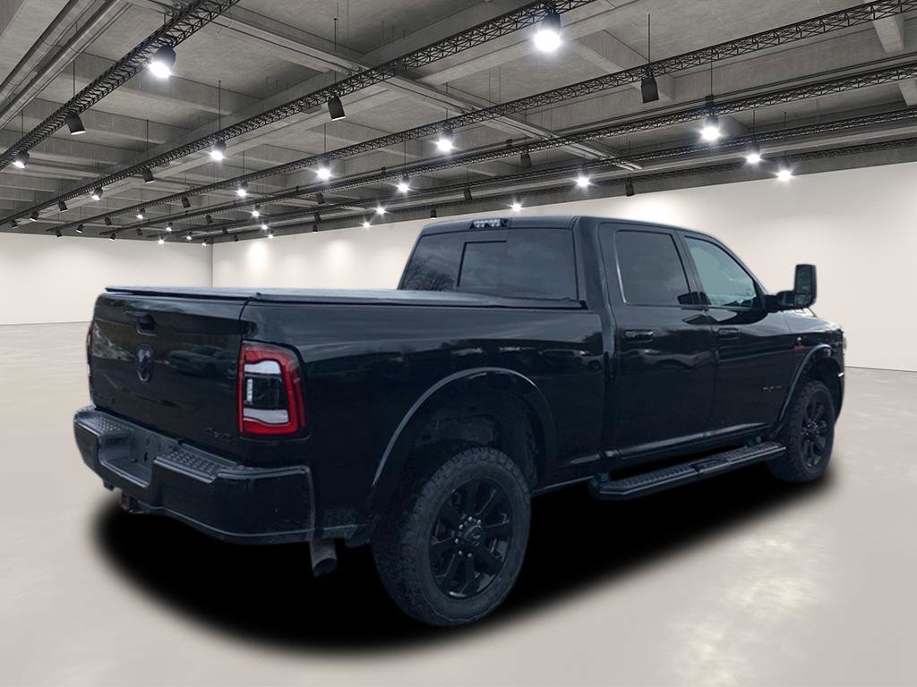 Used 2019 RAM 2500 Laramie w/ Black Appearance Package image 7