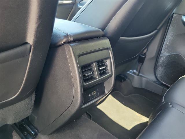 Certified 2024 Cadillac XT4 Premium Luxury AWD/4WD image 30