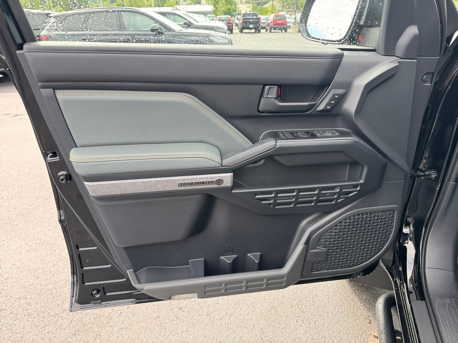 New 2026 Toyota 4Runner Trailhunter AWD/4WD image 24