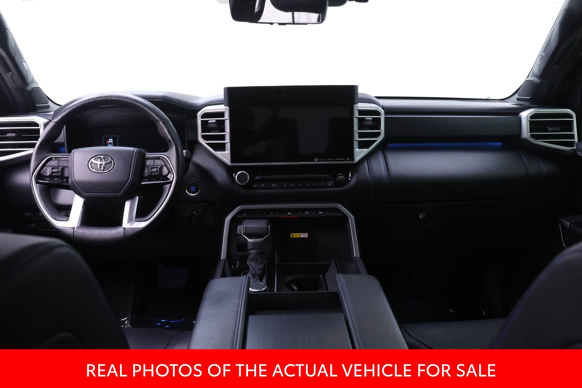 Certified 2022 Toyota Tundra Platinum w/ Advanced Package AWD/4WD image 5