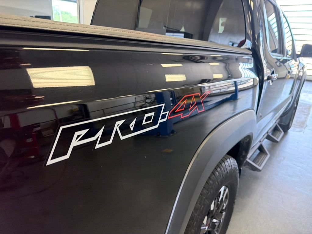 Used 2023 Nissan Frontier PRO-4X w/ Pro Convenience Package AWD/4WD image 8