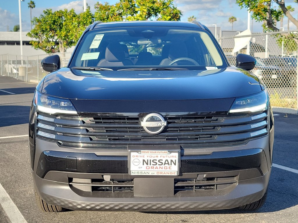 New 2026 Nissan Kicks SV w/ SV Premium Package FWD image 2