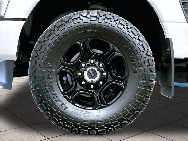 Used 2023 Ford F350 XLT w/ XLT Premium Package AWD/4WD image 7