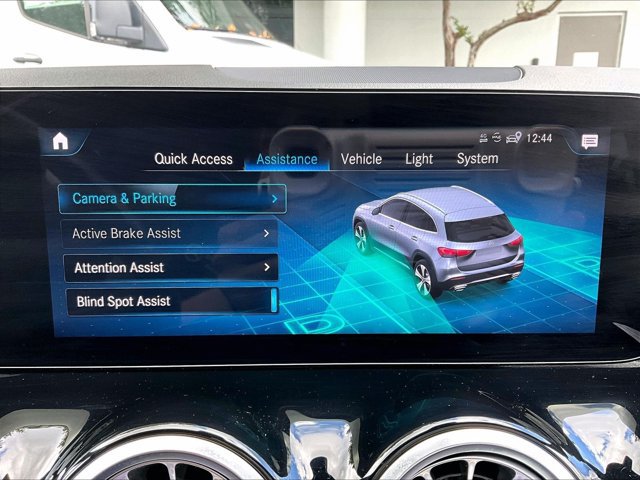Used 2023 Mercedes-Benz GLA 250 4MATIC image 24